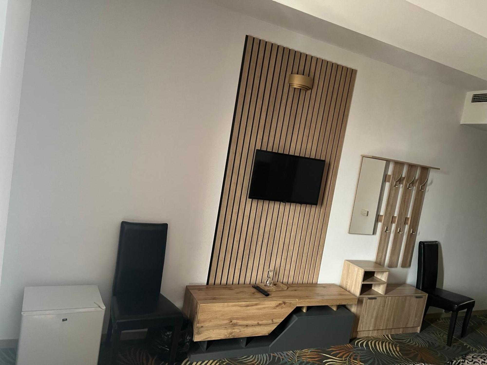 Hotel Sydney Craiova Kültér fotó
